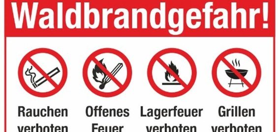 Schild mit gefahrenzeichen