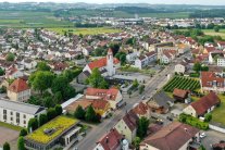 Luftbild von Meckenbeuren mit Blick fast bis zum Bodensee
