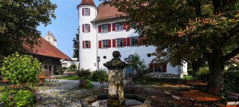 Schloss Brochenzell.jpg